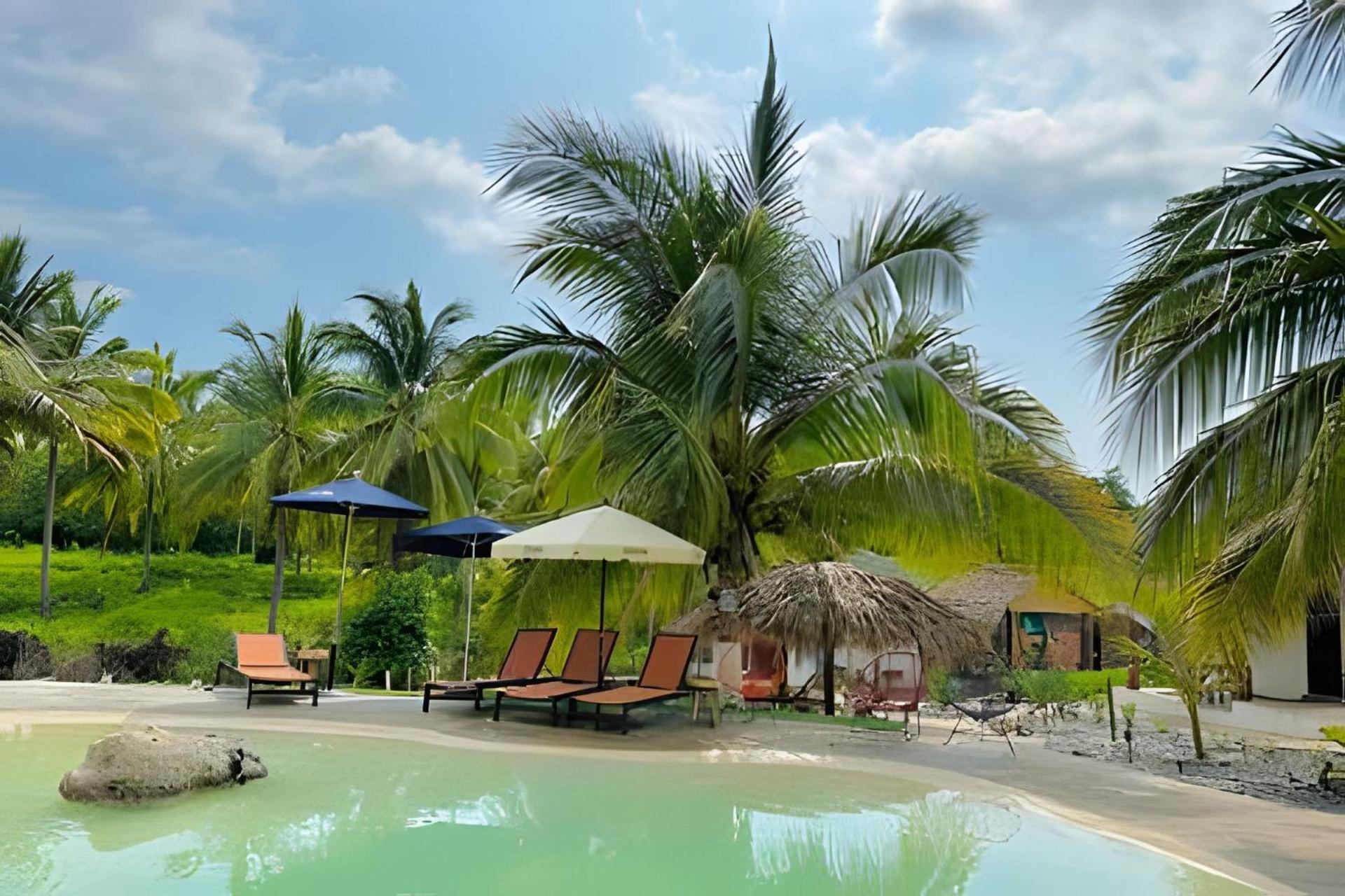 Casa Las Palmas Playa La Saladita Zihuatanejo Extérieur photo