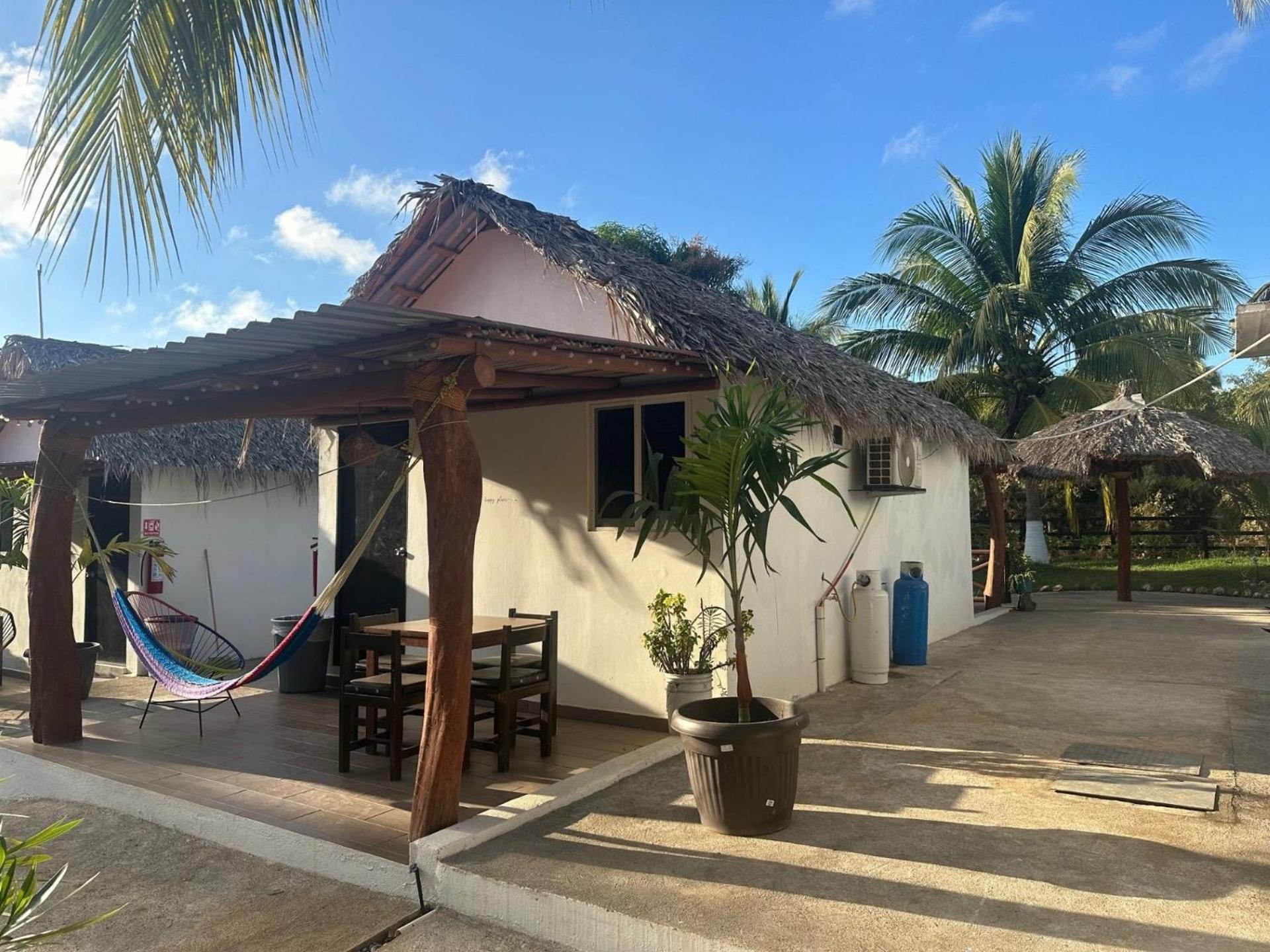Casa Las Palmas Playa La Saladita Zihuatanejo Extérieur photo